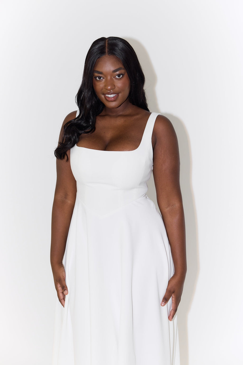 Amelia™ | Timeless Flowy Midi Dress