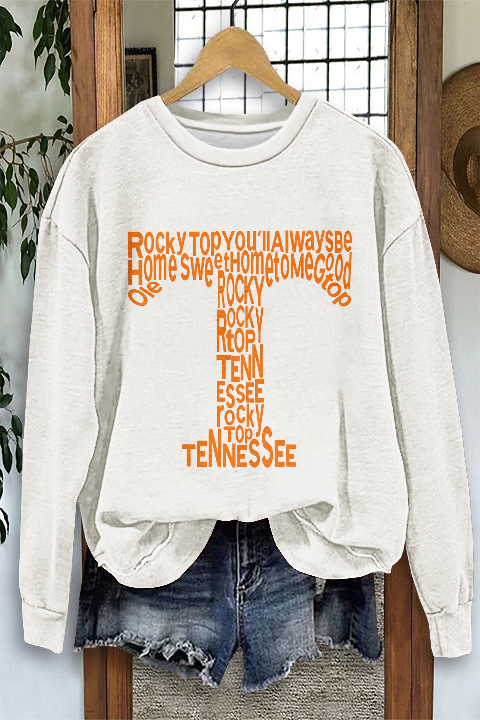 Chic Gameday Tennessee Vols Print Sweatshirt